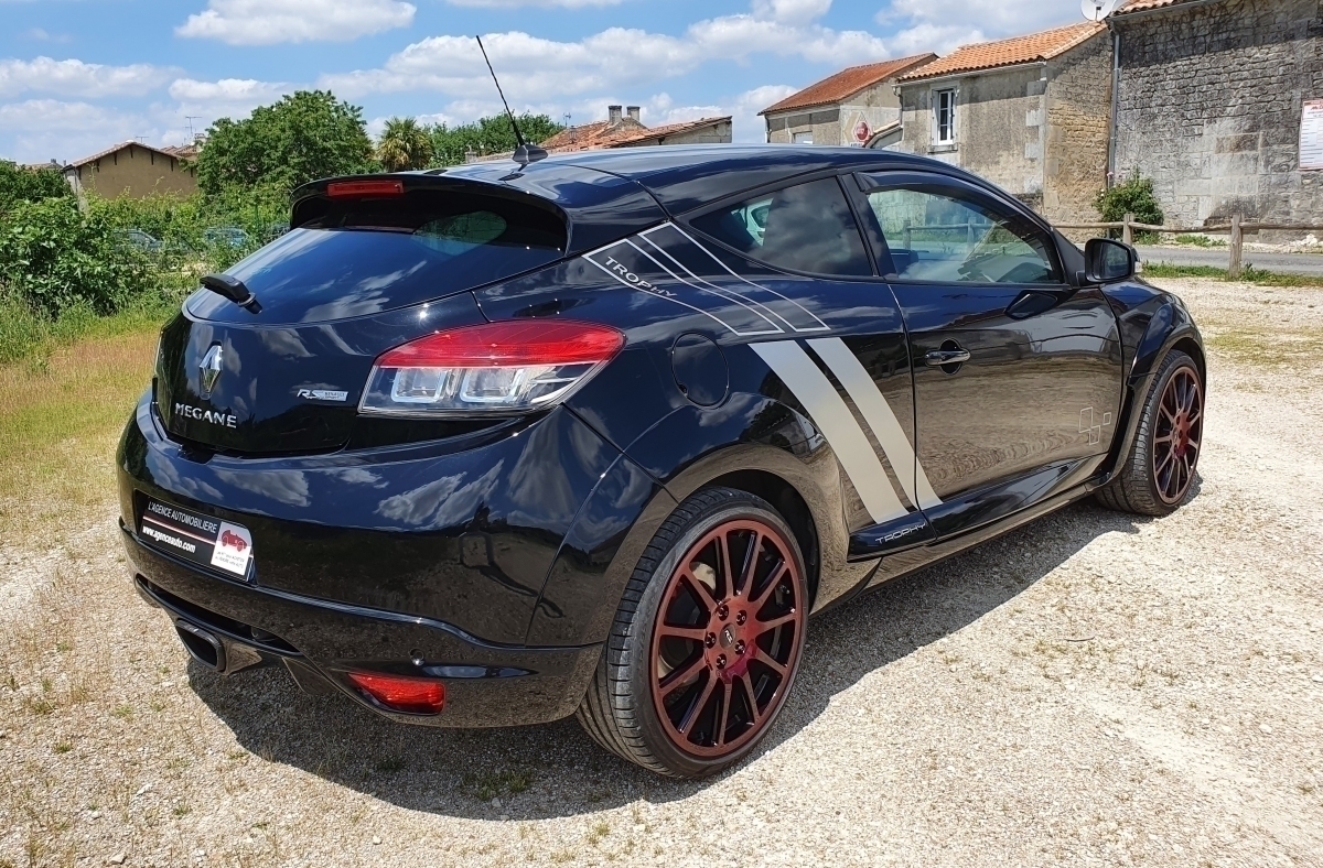 Renault Megane — 7
